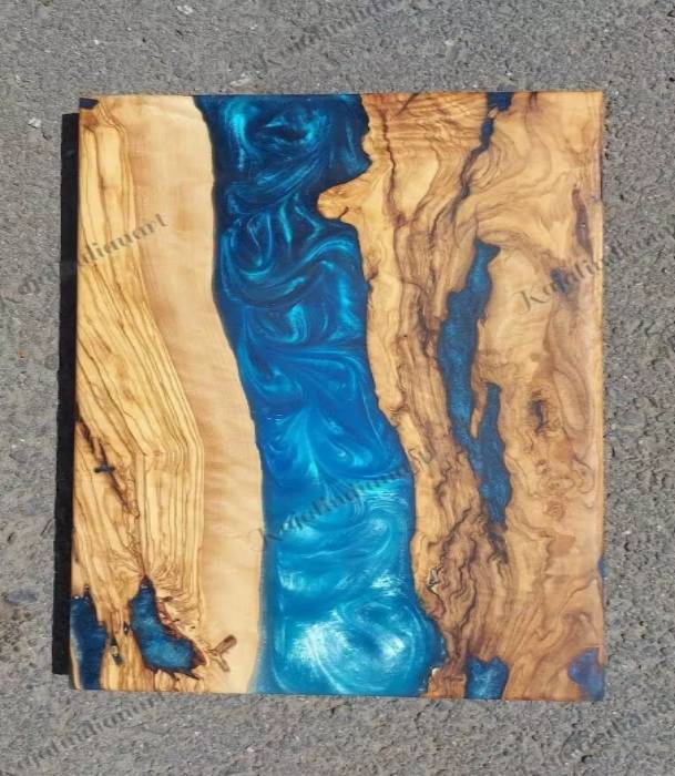 Walnut Epoxy Resin Live Edge Cheese Tray / Blue Epoxy Resin River Cutting Board